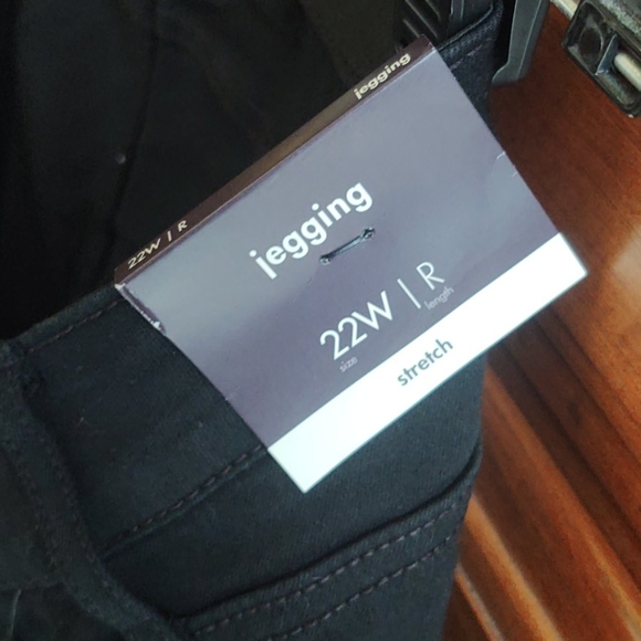 BNWT Ava&Viv Black Jeggings - Picture 6 of 6